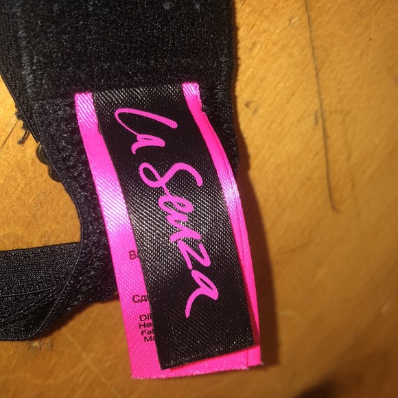 Bralette Size XS - Picture 2 of 4